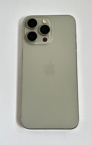 Apple iPhone 15 Pro Max (256 Gb) - Titânio Natural (Usado)