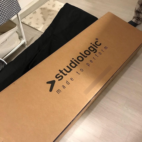 Teclado Studiologic Sl88 Grand Fatar + Rocker Music