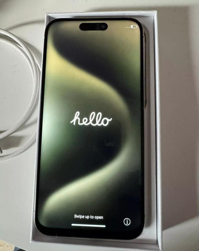 Apple iPhone 16 Pro Max (1 Tb) - Titânio-preto (Usado)