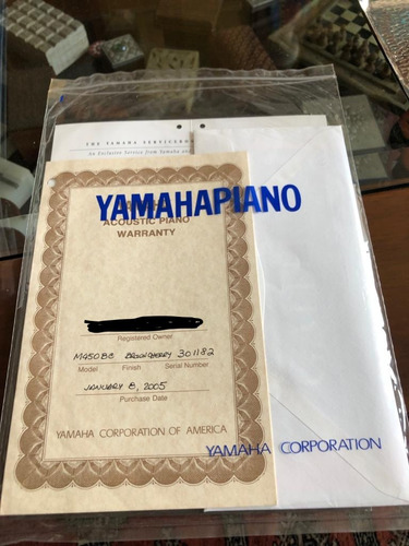 Piano De Pared, Marca Yamaha, Condición Impecable. (Usado)