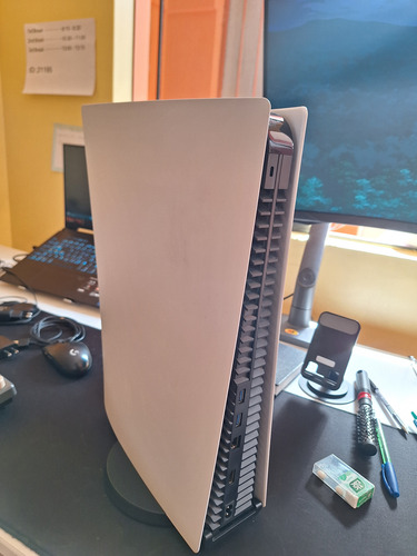 Play Station 5 Version Digital Fat (Usado)