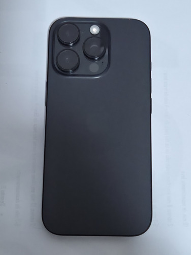 Apple Iphone 16 Pro (128 Gb) - Preto Titânio-preto (Usado)